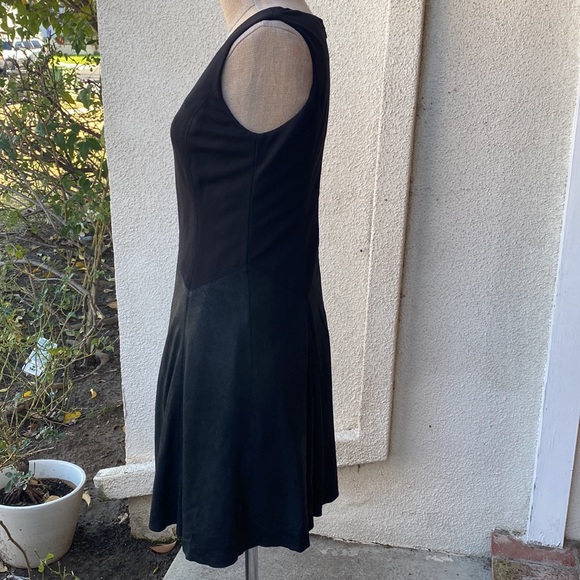 ANTONIO MELANI leather blended stunning dress w/genuine leather blend at bottom - Picture 5 of 11